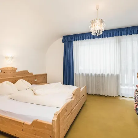 Wolf Otel 3*