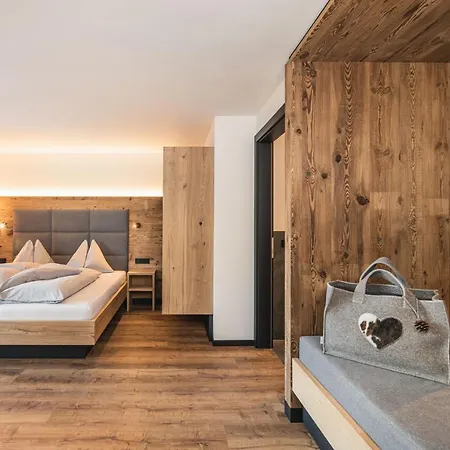 Otel Wolf 3*